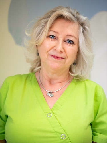 Claudia Mroos